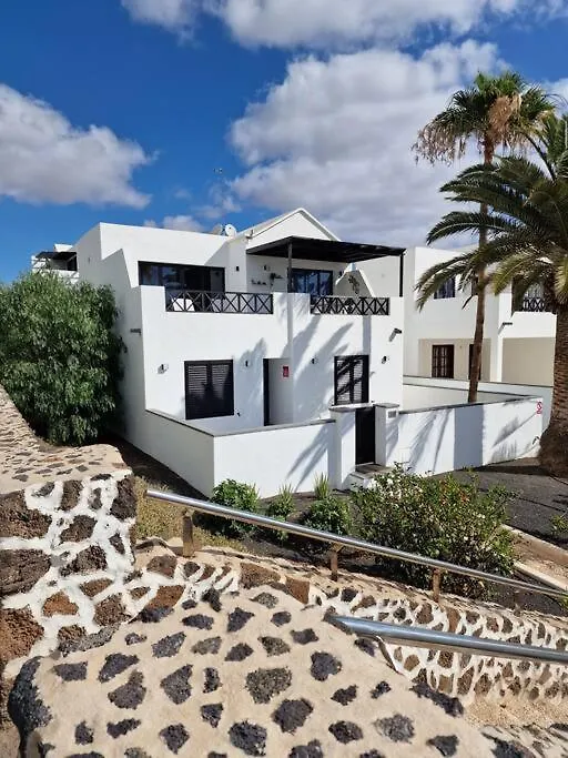 Villa Dulce Playa Bastian Costa Teguise 0*,  Spain